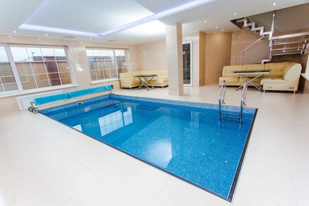 How Much Does A Swimming Pool Cost To Build At Home Yard