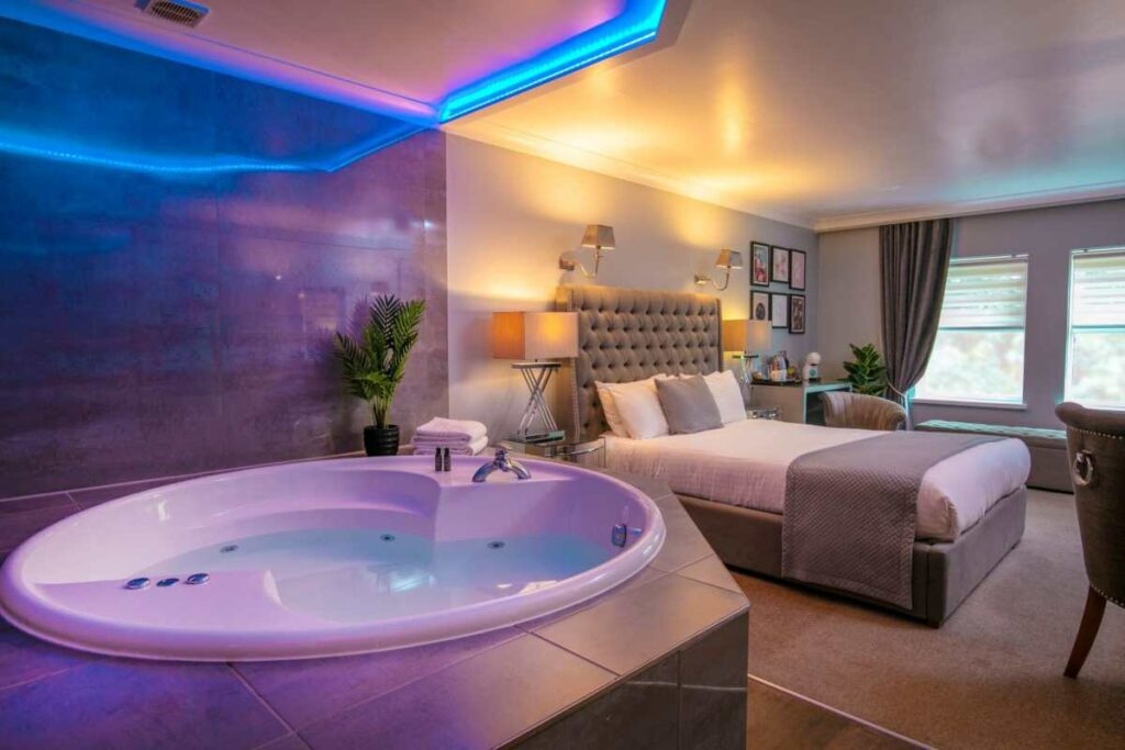 Hot Tub In Your Bedroom