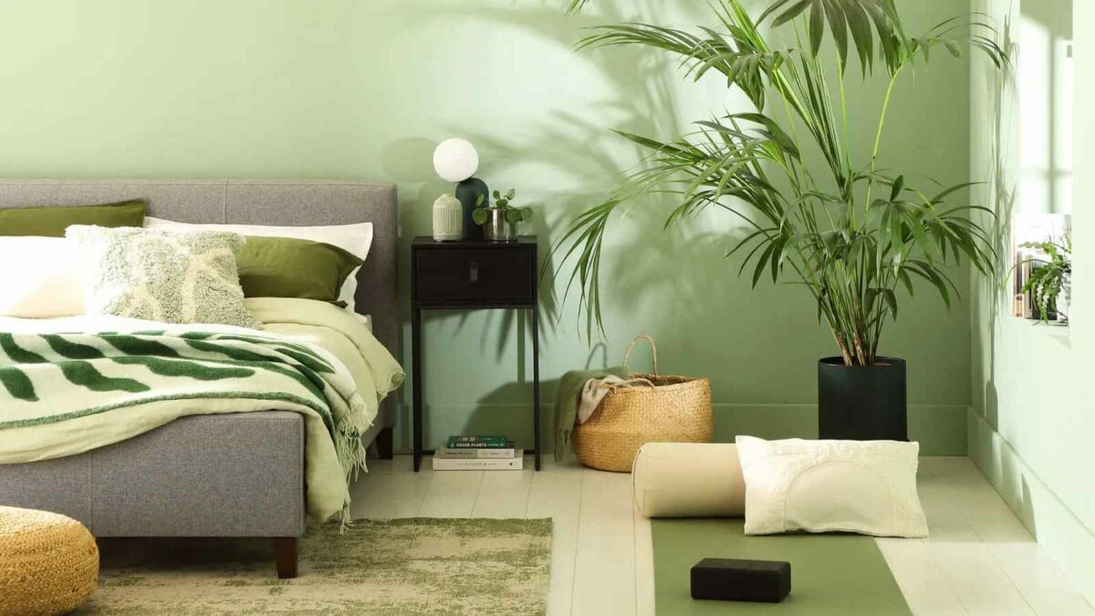 Bedroom with Green Inspiration